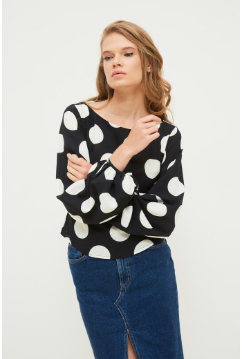 Black and white dot top